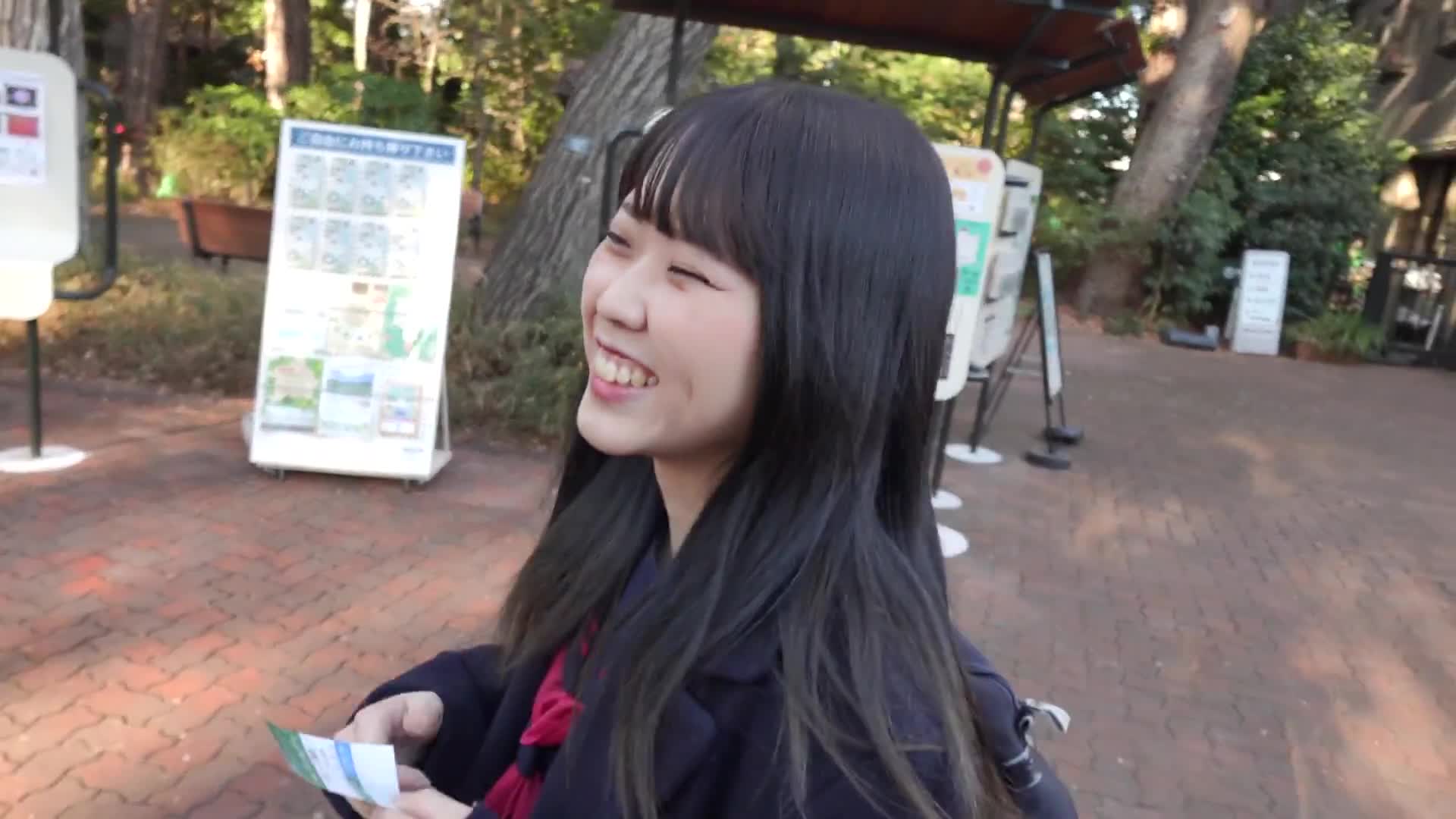 FC2PPV-4307919 初撮影・顔出し！引っ込み思案で大人しそうなツインテール女◯◯生のセーラー服 