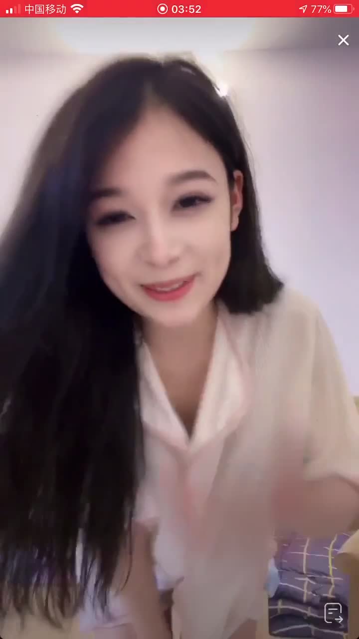 最新高价外购！《疯狂抖音》（女神自拍嘘嘘），流量为王美女们也是拼了，露B露毛真空203V (4)