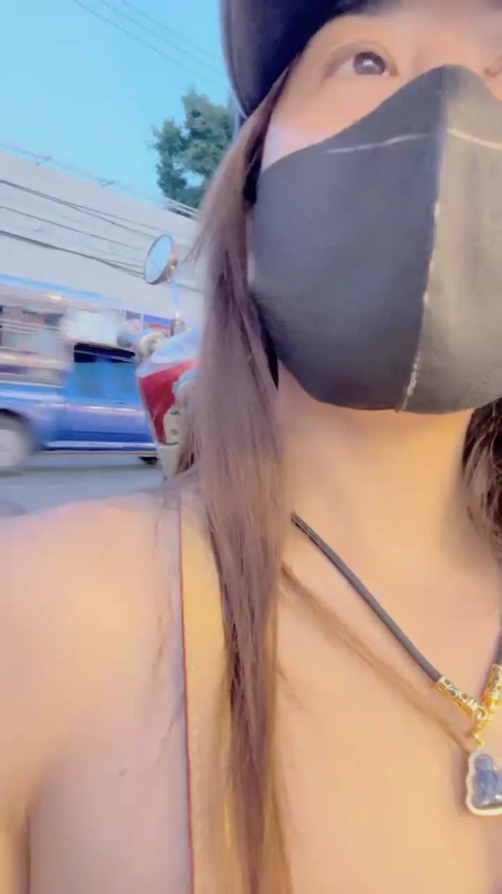 健身御姐【翘臀桃桃】户外跳蛋~搏命挑战格斗选手~超级大黑屌 【47V】 (19)