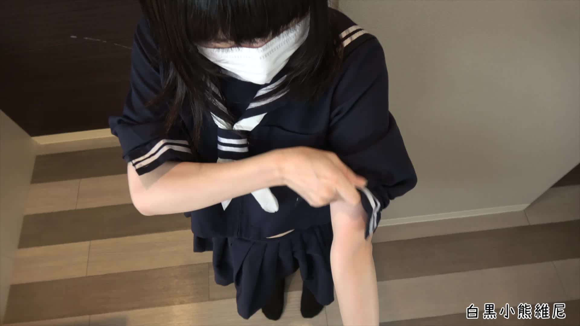 fc2黑白小熊维尼 一个喜欢cos的可爱娇小的小萝莉【21v】 (19)