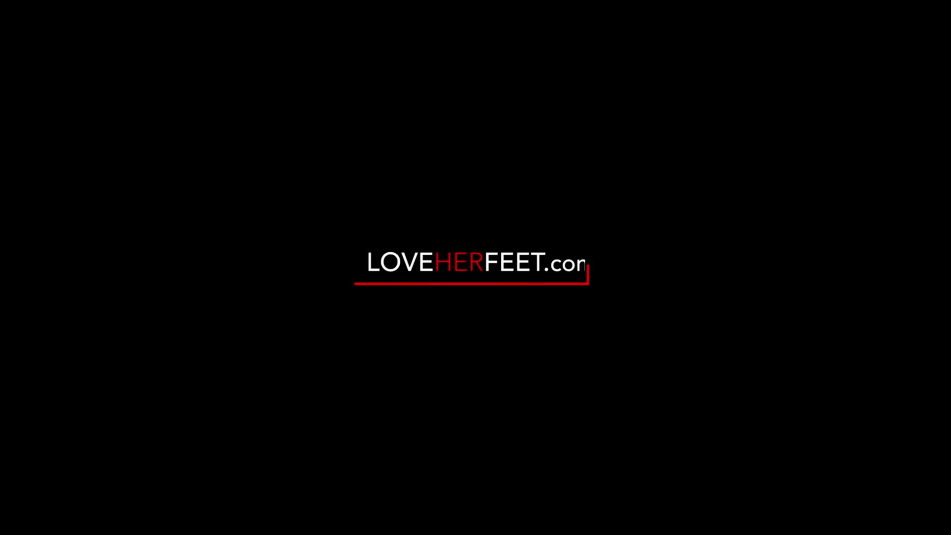 LoveHerFeet-ChanelGrey-TheDoctorSniffsMyStinkyFeet