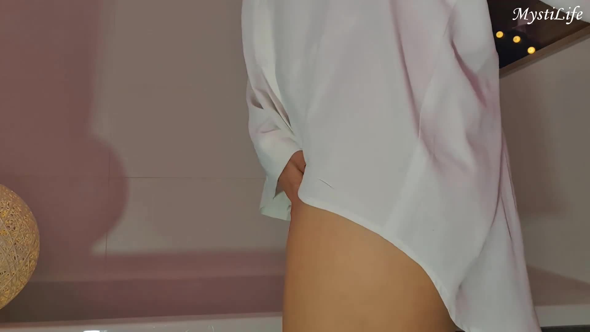 Bathroom playing - Mysti Life (ph61e53bea19b2b)