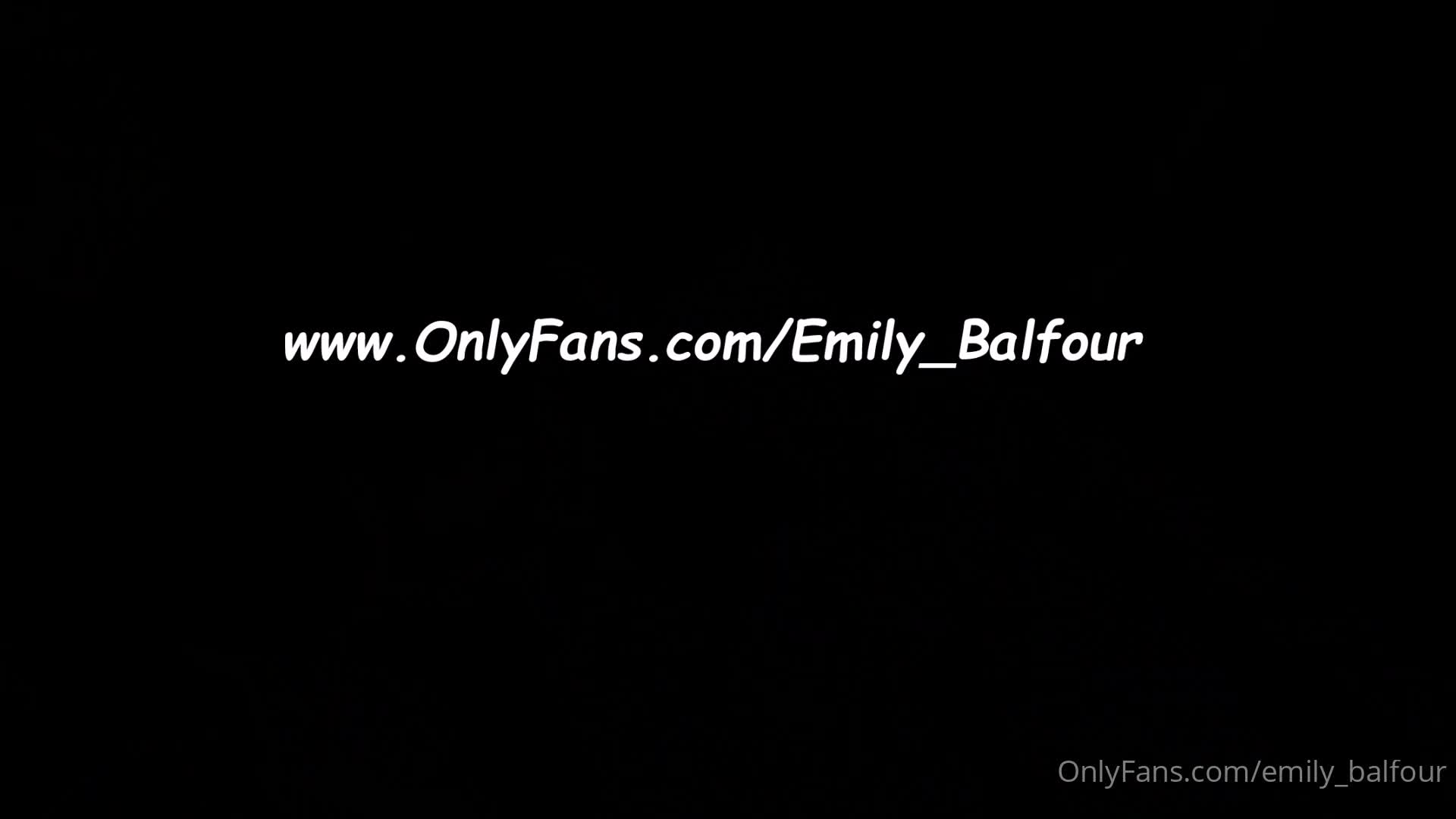 欧美大奶喜欢女女自嗨的博主Emily Balfour合集【445V】 (141)