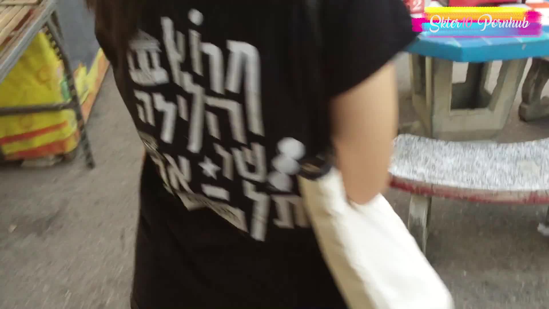 【自整理】有露出癖的老婆戴着无线跳蛋逛超市，我在后面用手机把震动频率调到最大！【200V】2 (2)