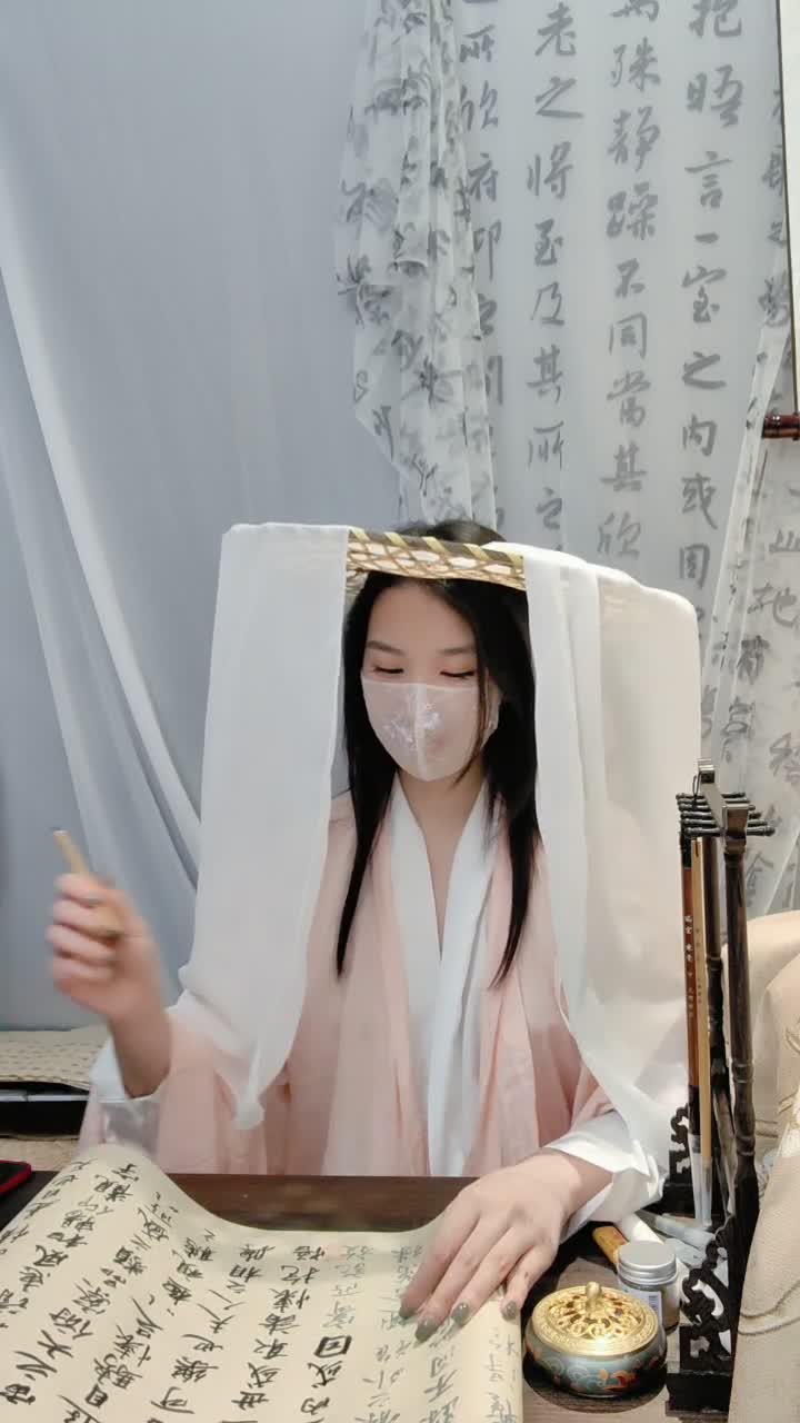 1 (36)