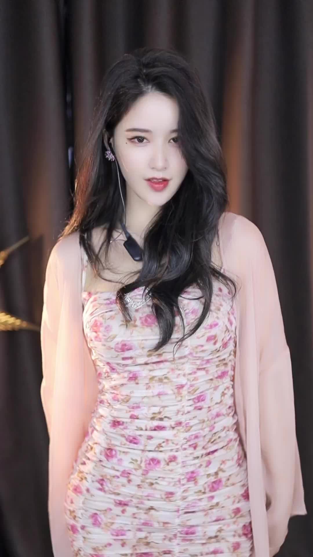 1 (99)