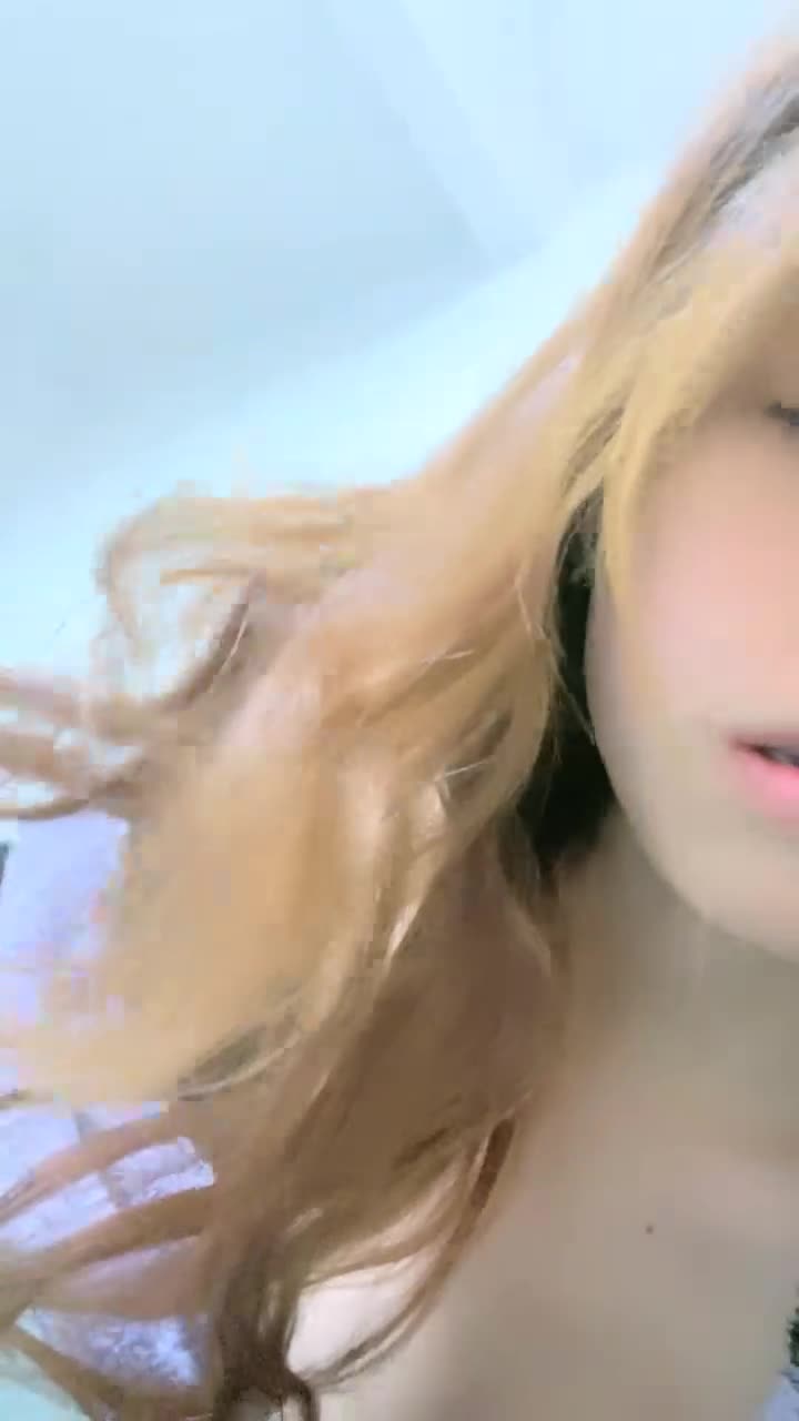 1 (52)