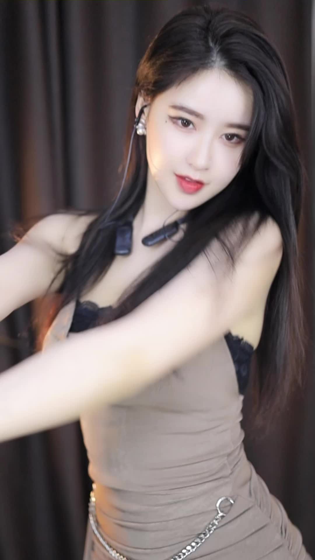 1 (95)