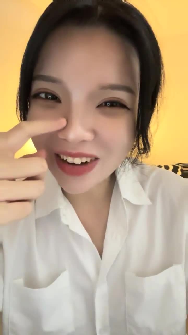 1 (16)