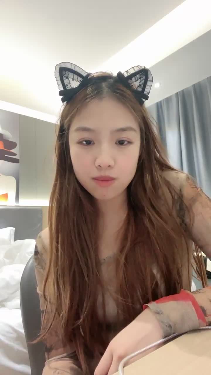 1 (27)