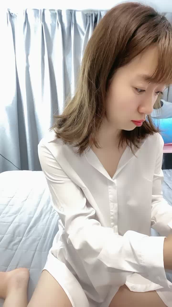 1 (10)