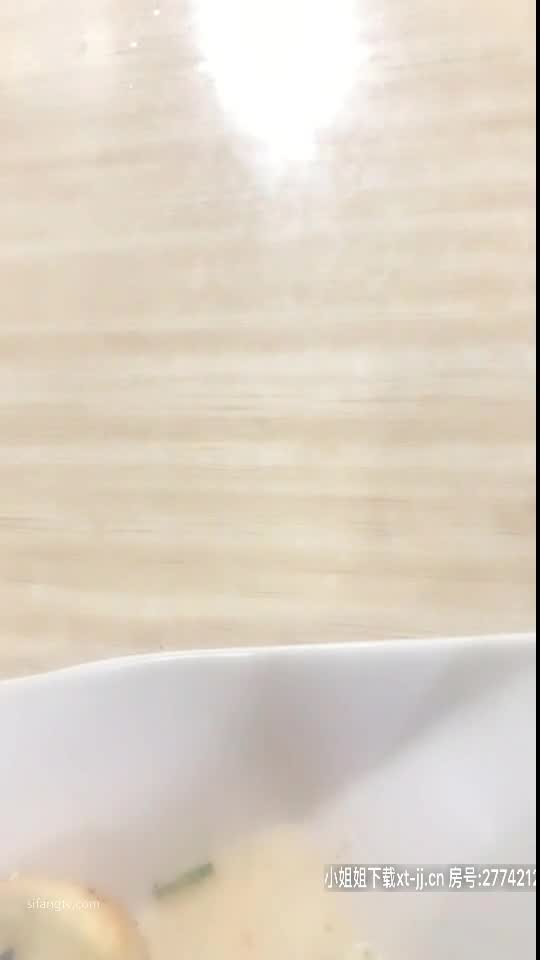 1 (39)
