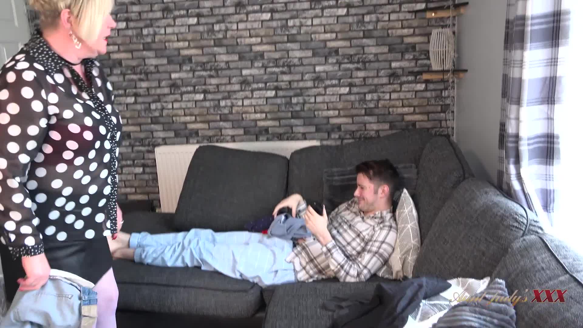 2048.cc -auntjudysxxx.24.03.23.chantelle.blue