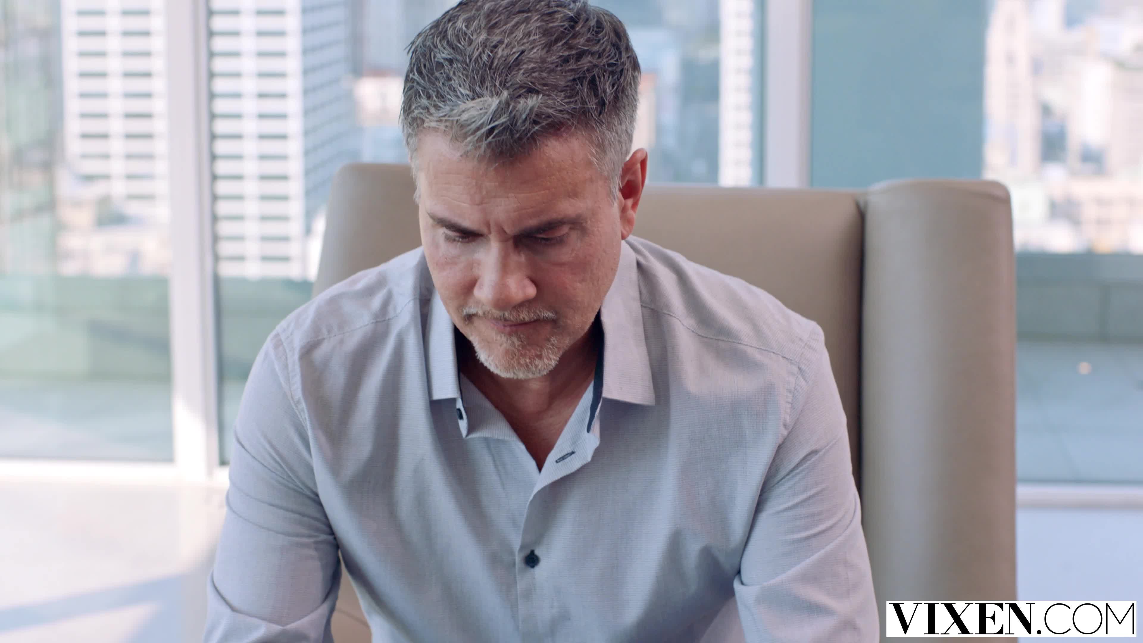 2020.10.02 Scarlit Scandal, Alexis Tae - Strangers With Candy (102356)