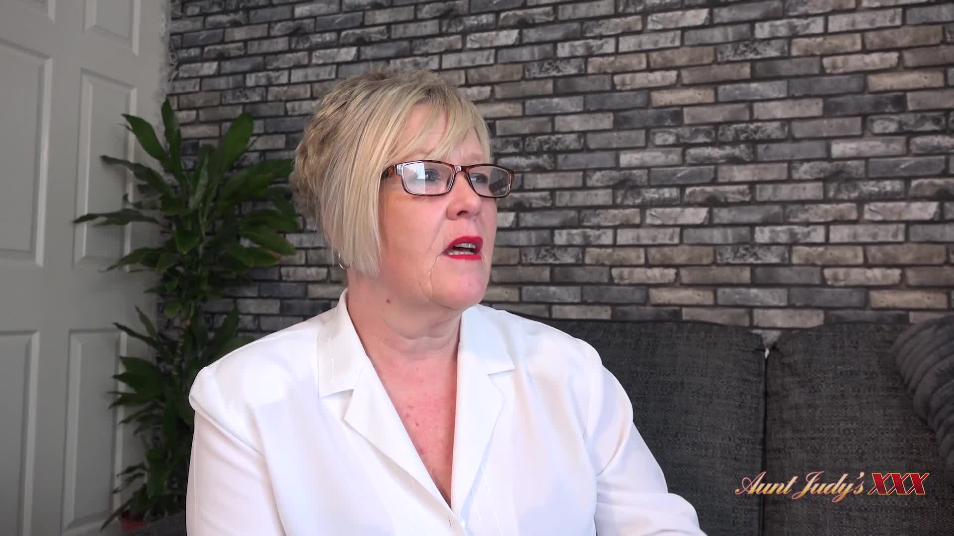 2048.cc -auntjudysxxx.24.03.13.chantelle.blue