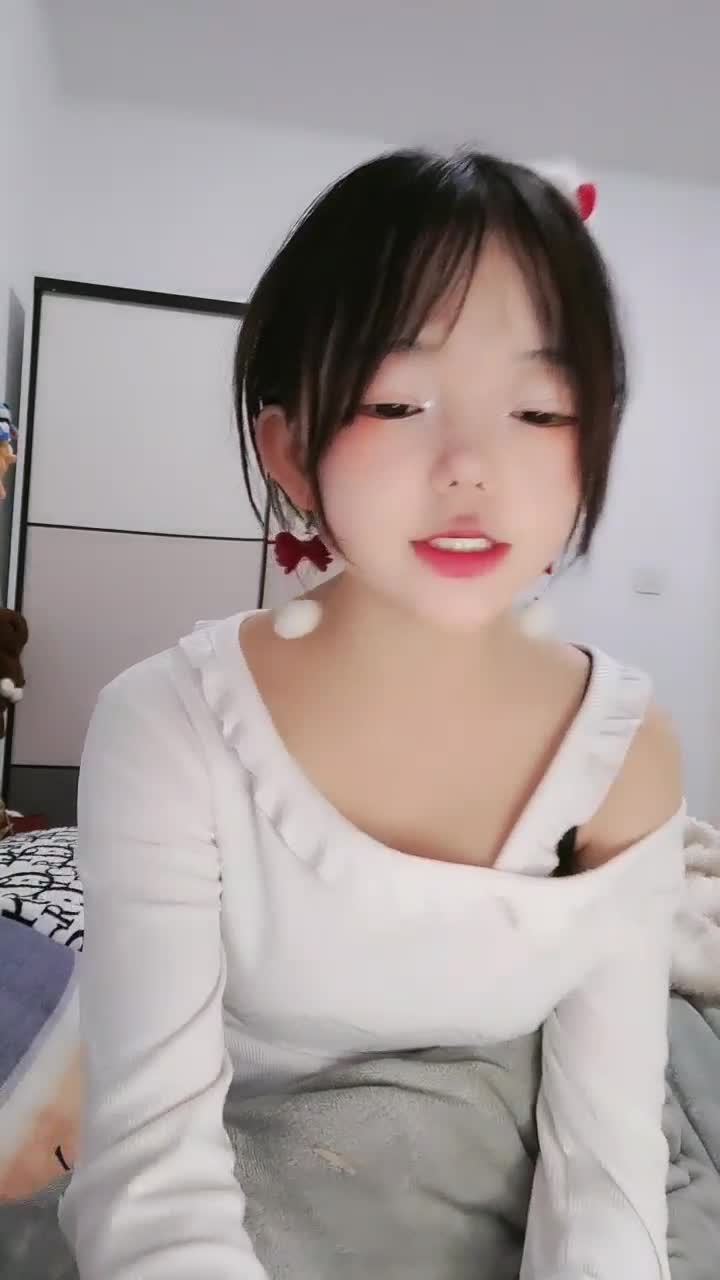 1 (16)
