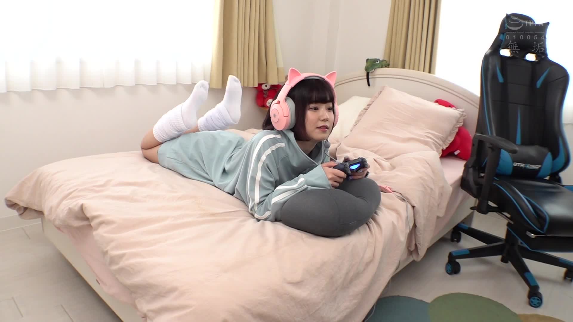 2048.cc - MUKC-035-C