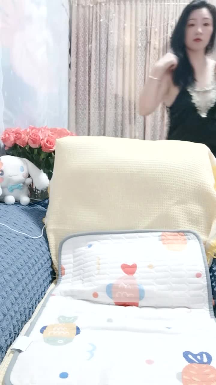 2 (8)