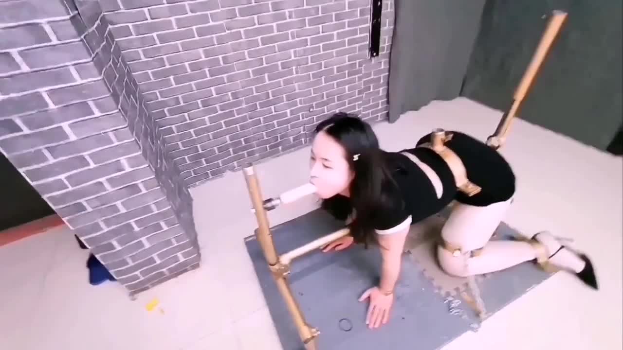 7560