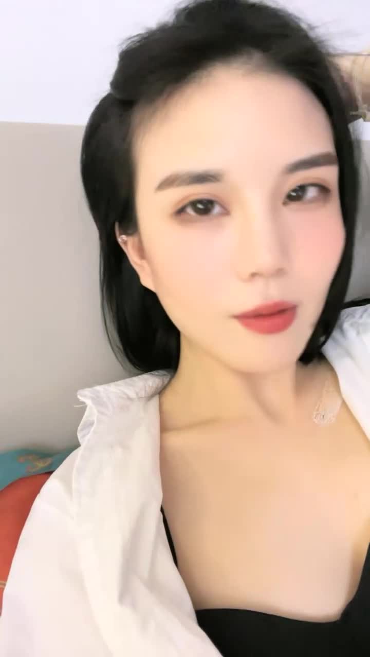 1 (47)
