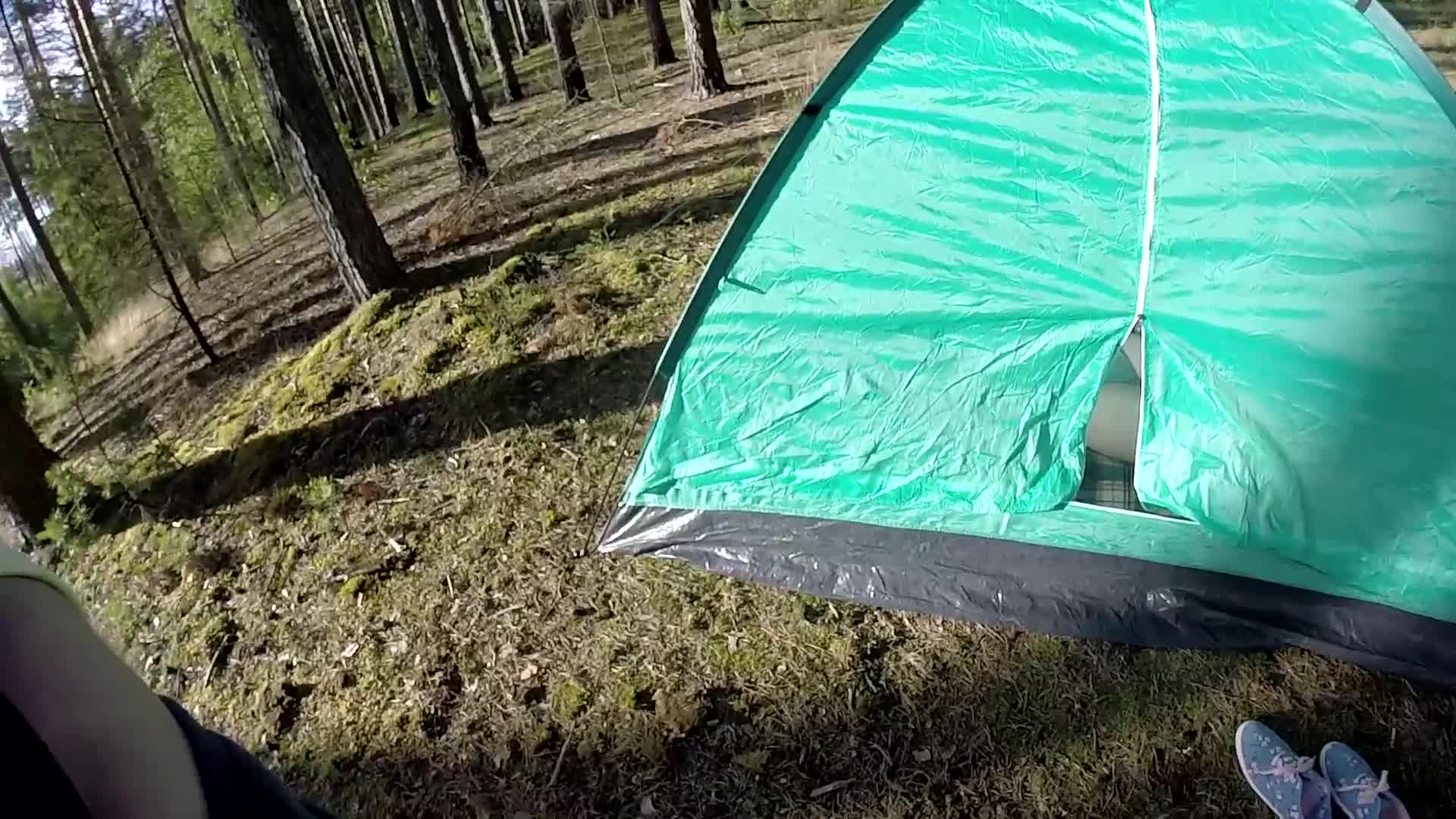 He put dick in the tent, and stranger girl jerk off him and take big cum fountain, glory hole (ph62c738d55d606)