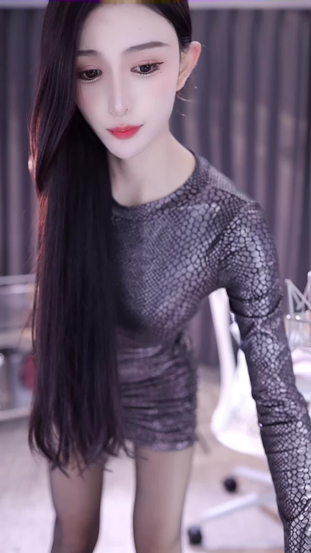 2 (17)