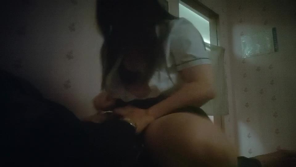1 (27)