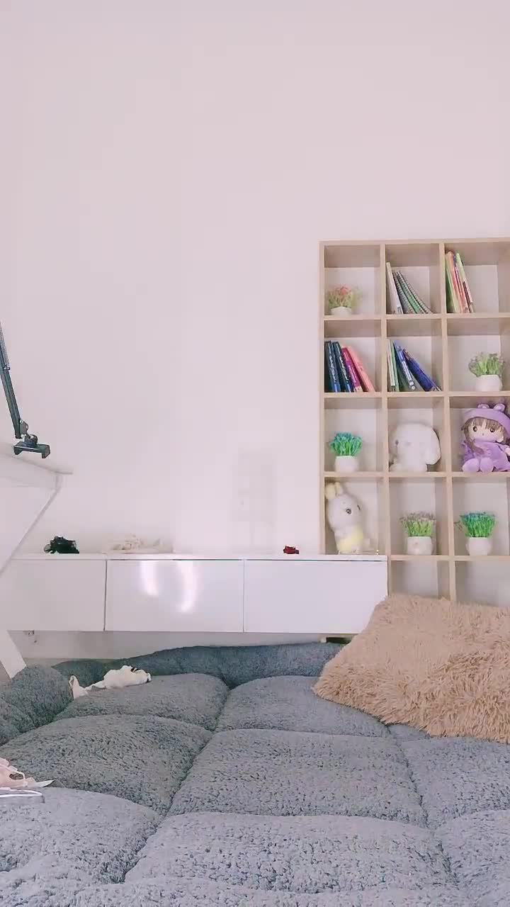 1 (12)