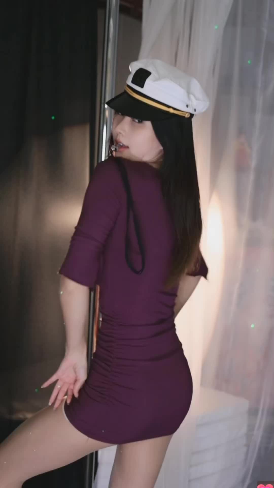 (45)
