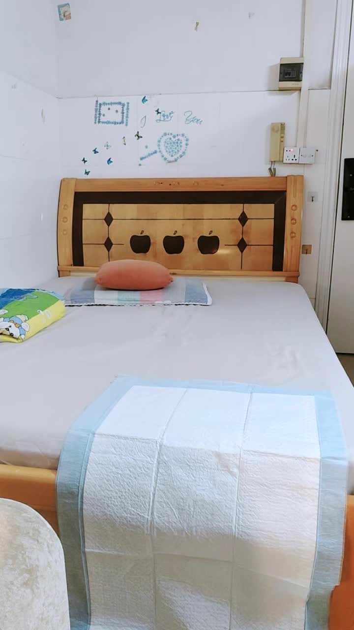 1 (13)