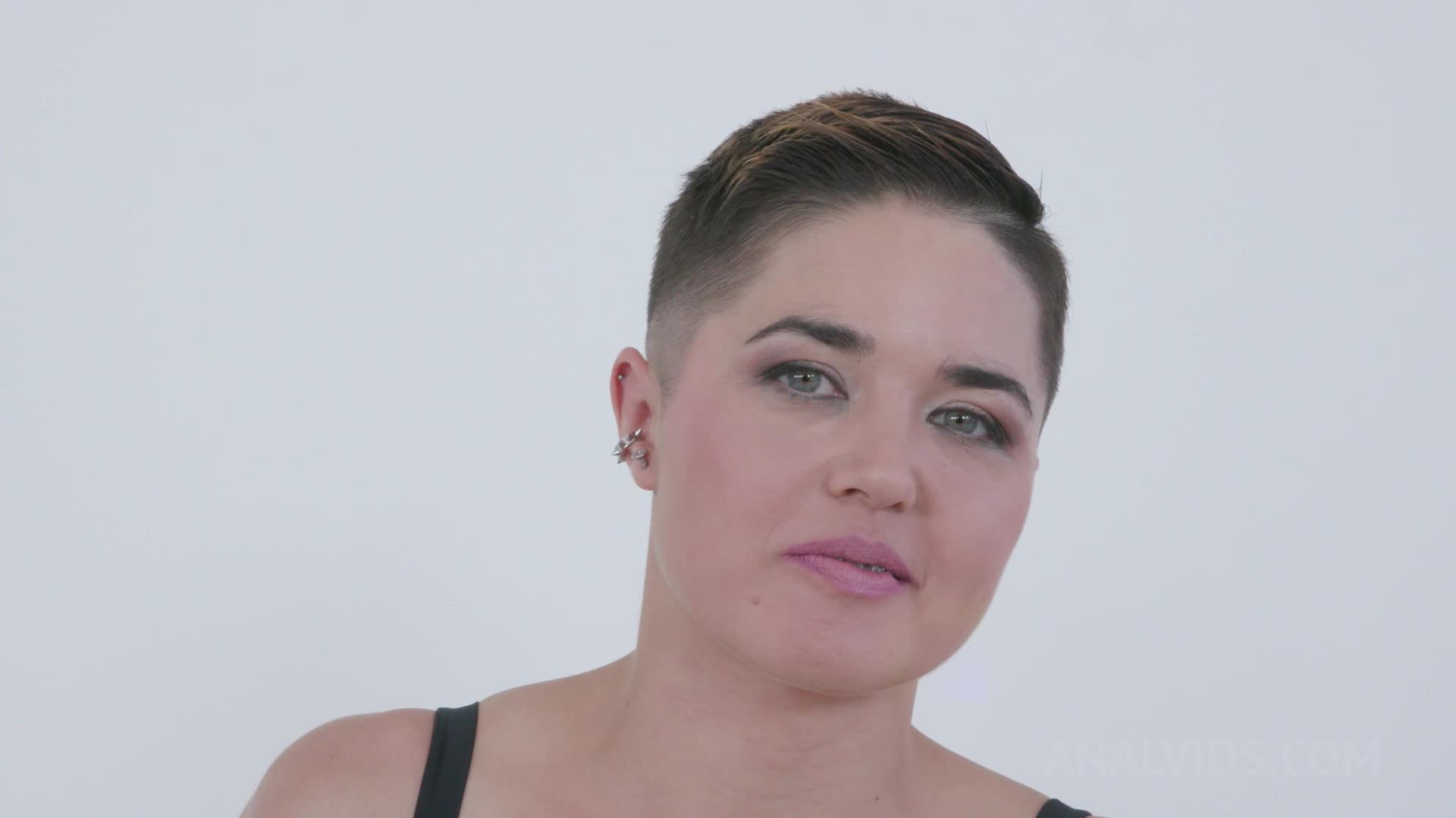 2048.cc -legalporno.20.08.07.mika.bakhtiari.ks142.xxx