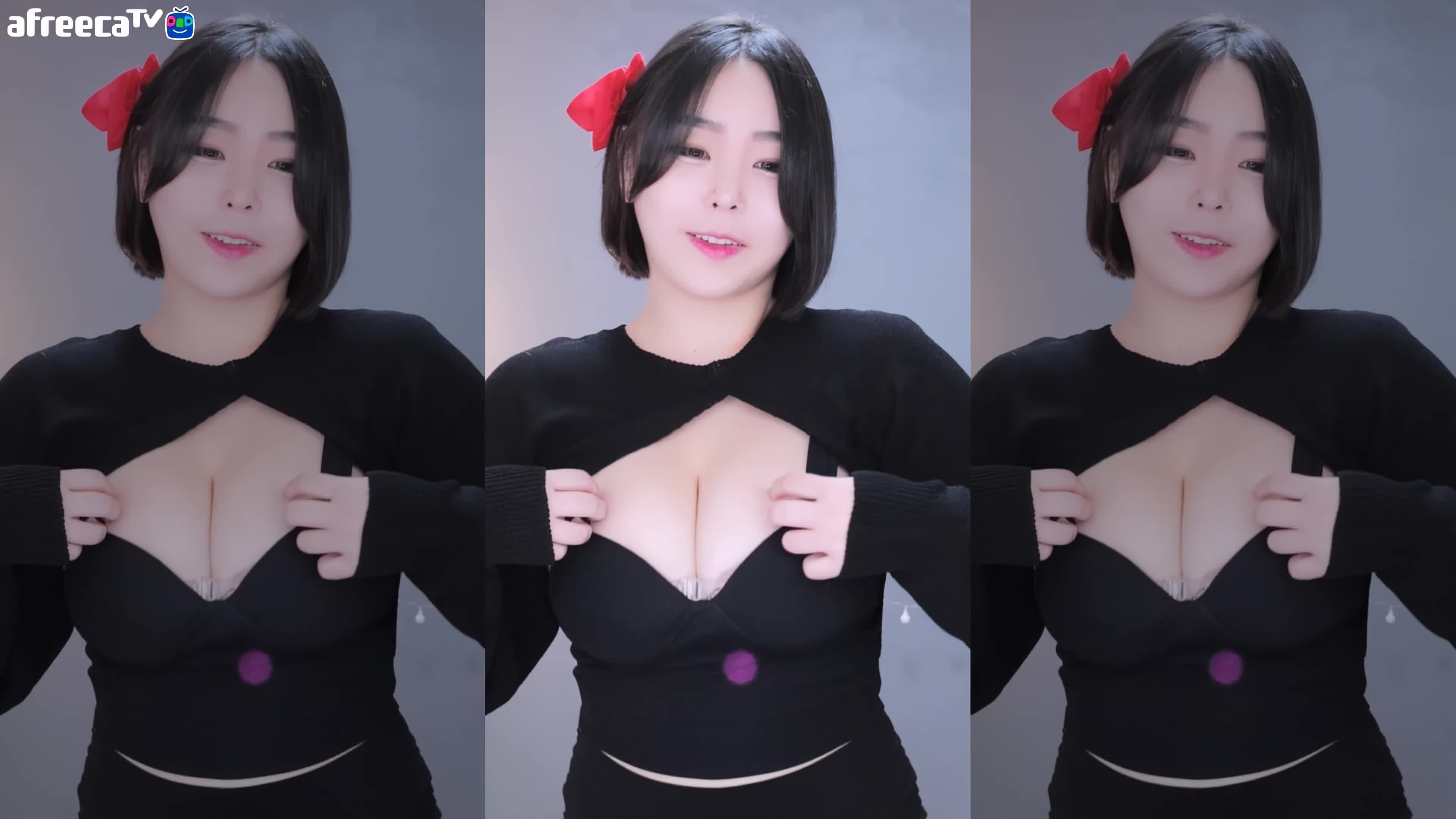 1 (44)