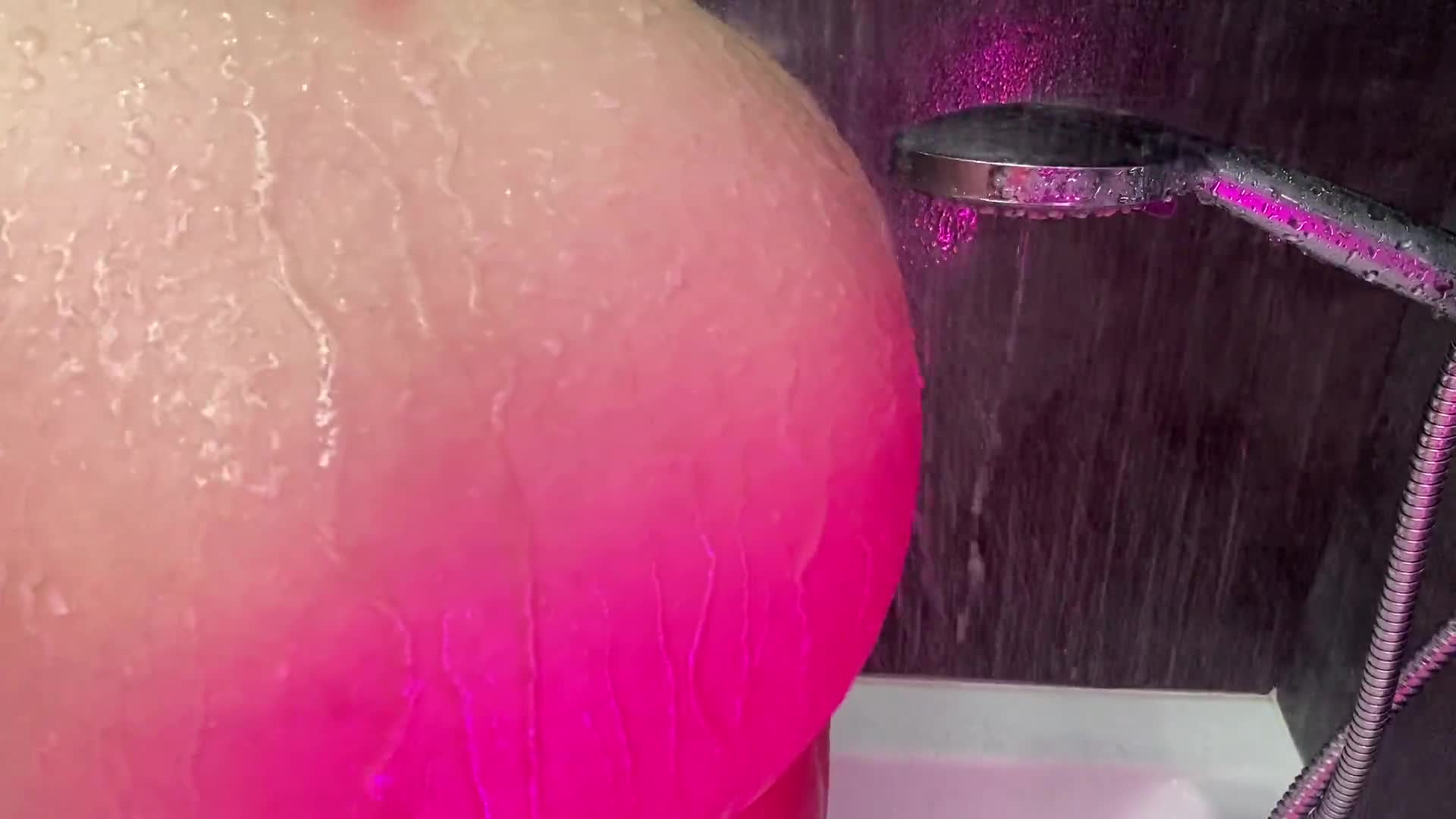 1 (18)