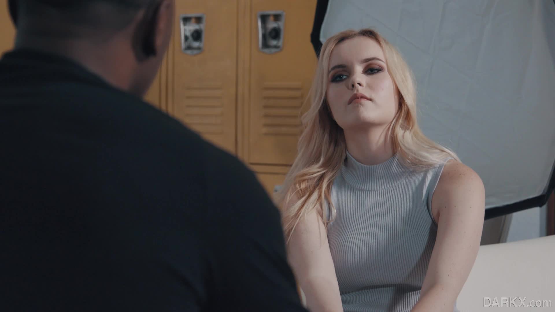 darkx.18.11.22.river.fox.call.of.booty