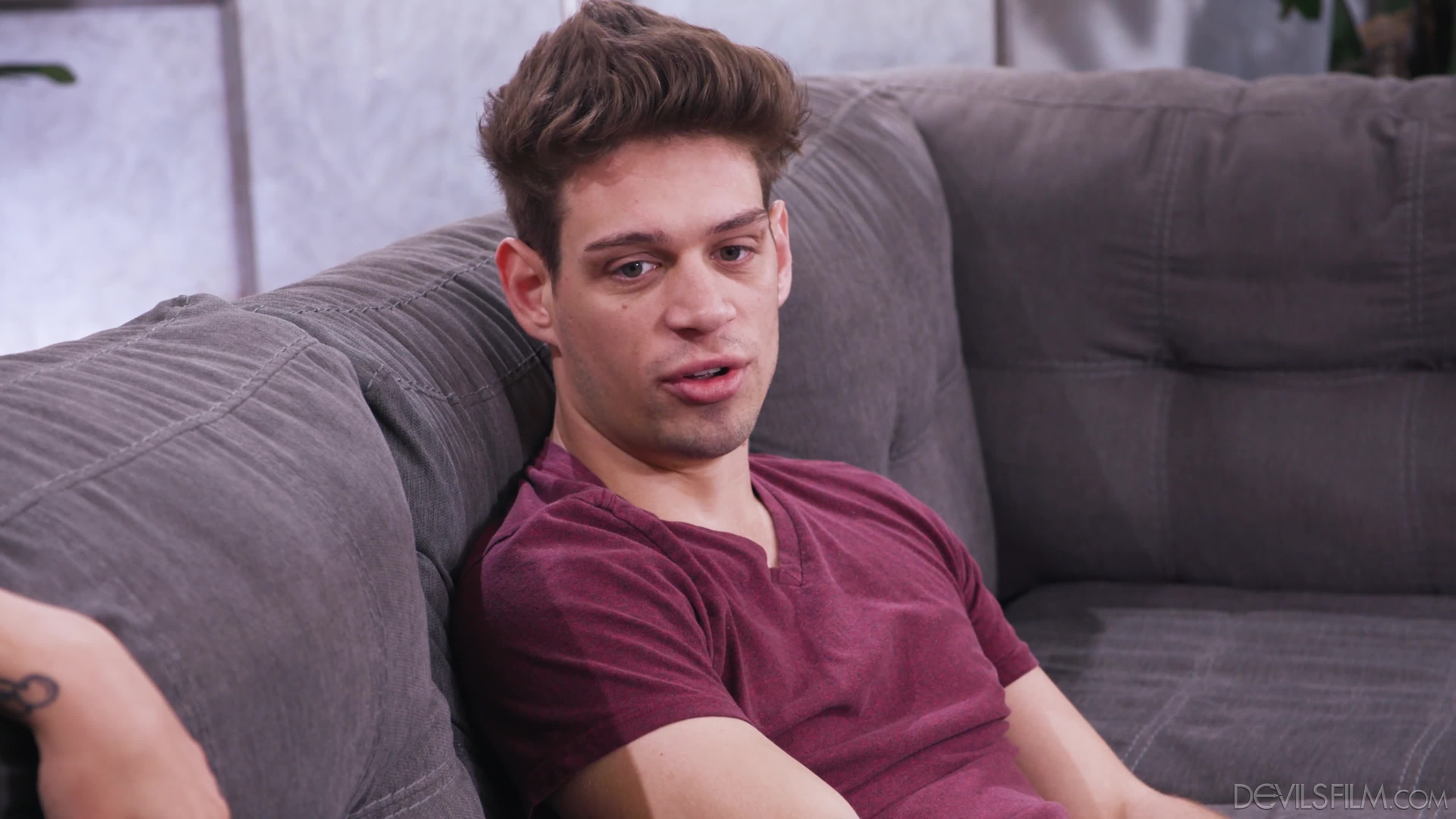 narcos-dfm-21-06-16-candice-kane-menage-a-trans-7-2160p