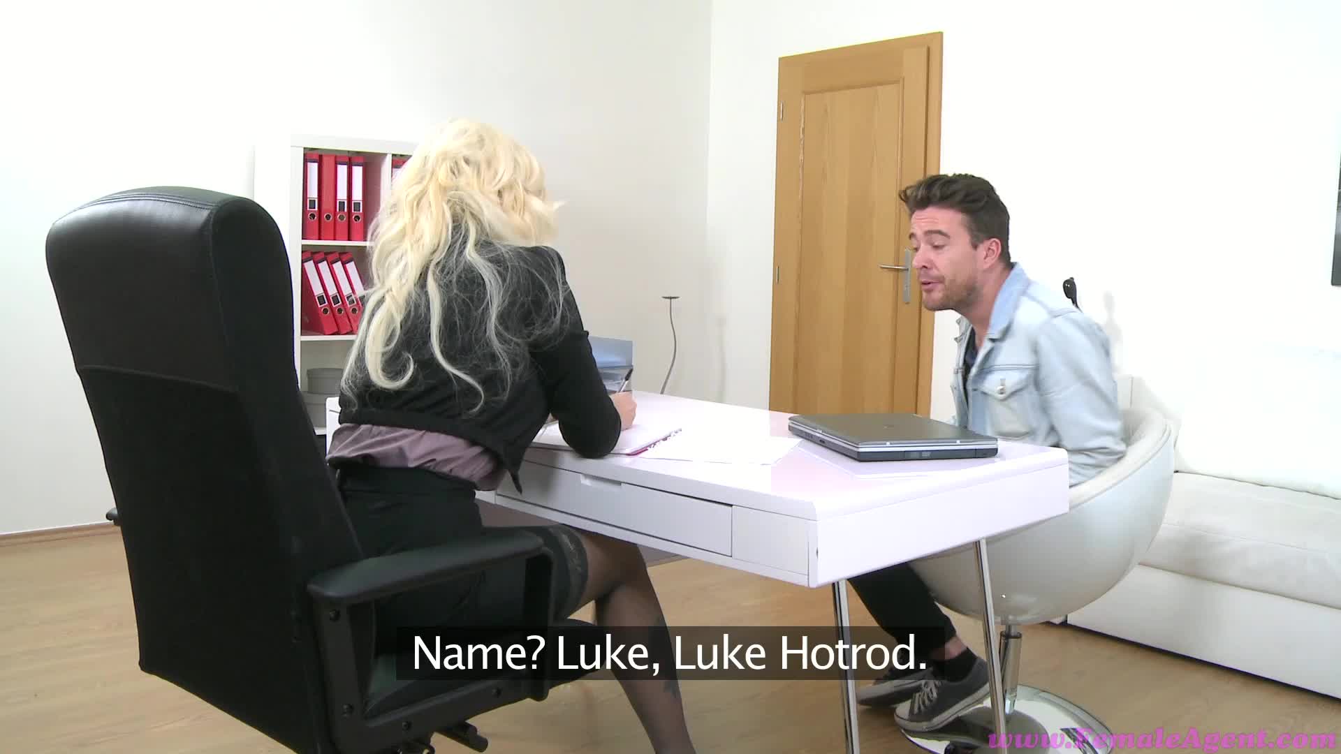 FemaleAgent.E338.Luke.XXX.1080p.MOV-KTR[rarbg]