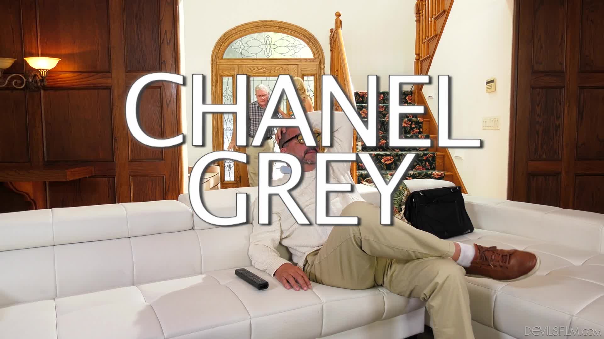 devilsfilm.18.10.09.chanel.grey