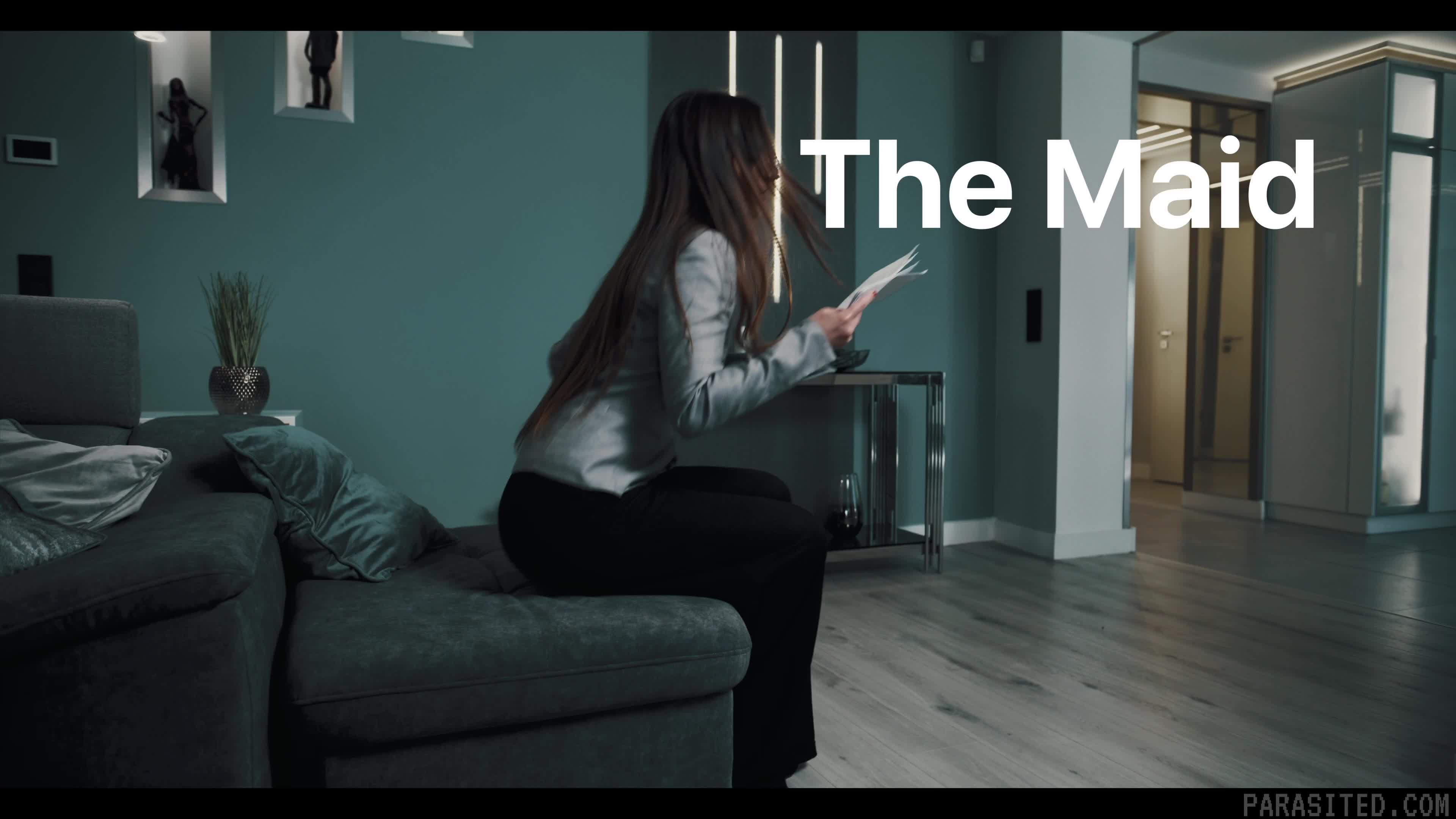 parasited.22.09.30.amirah.adara.and.clemence.audiard.maid.4k