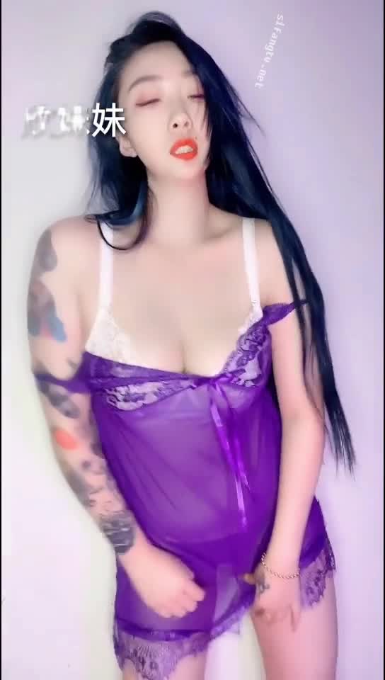 (5)