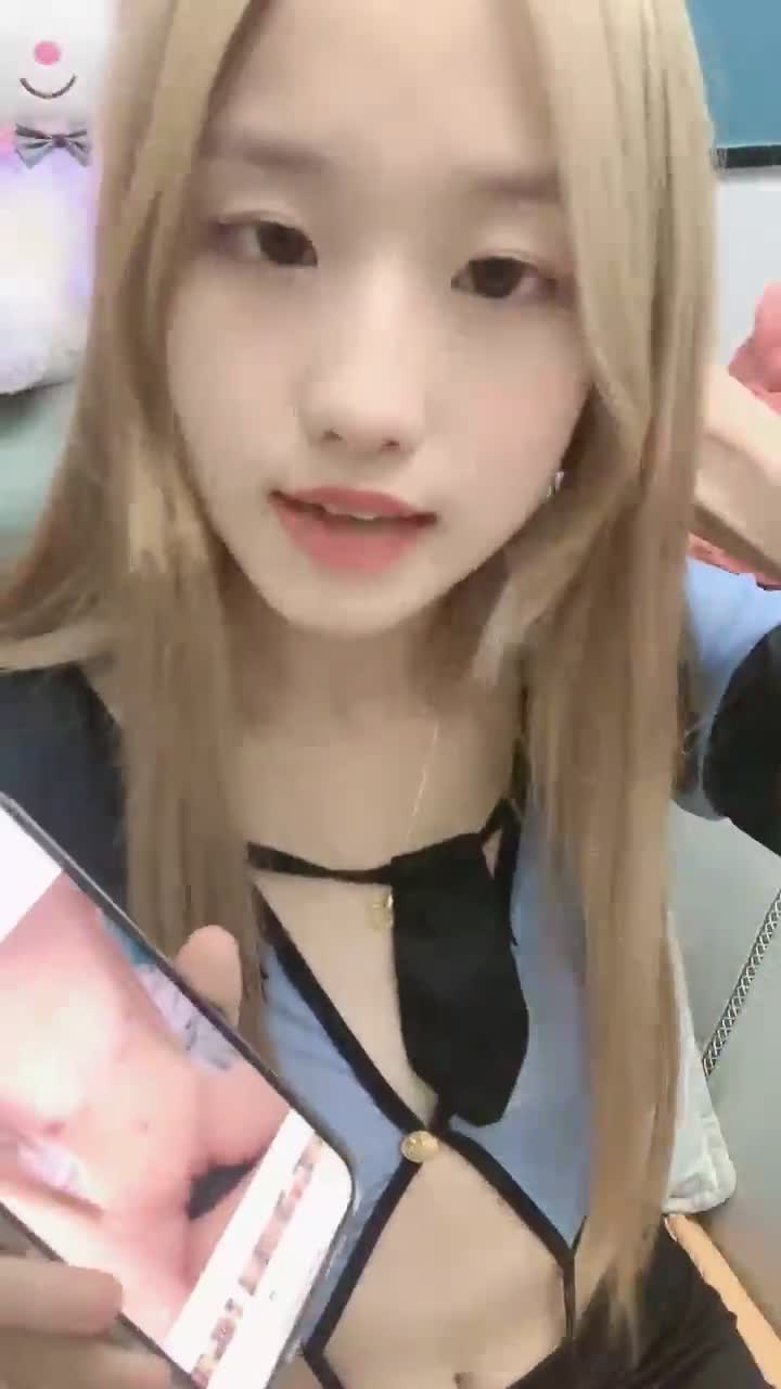 1 (19)