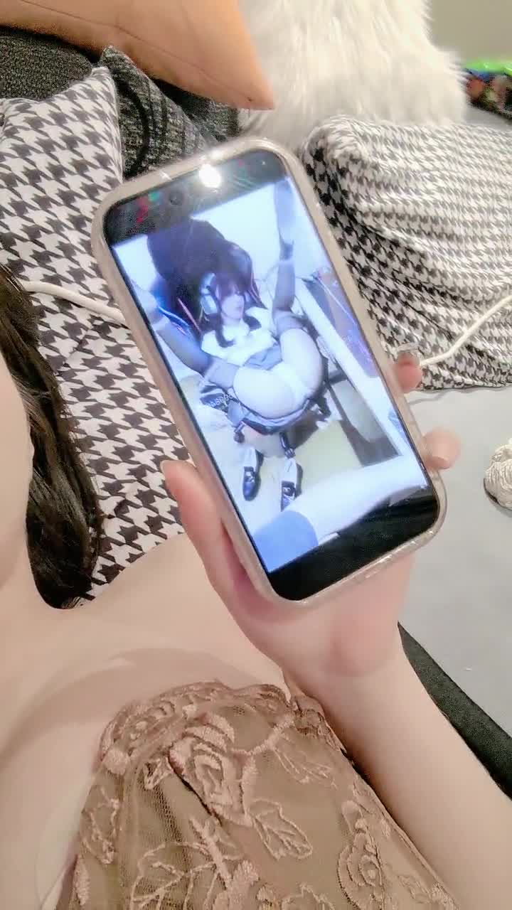 1 (12)
