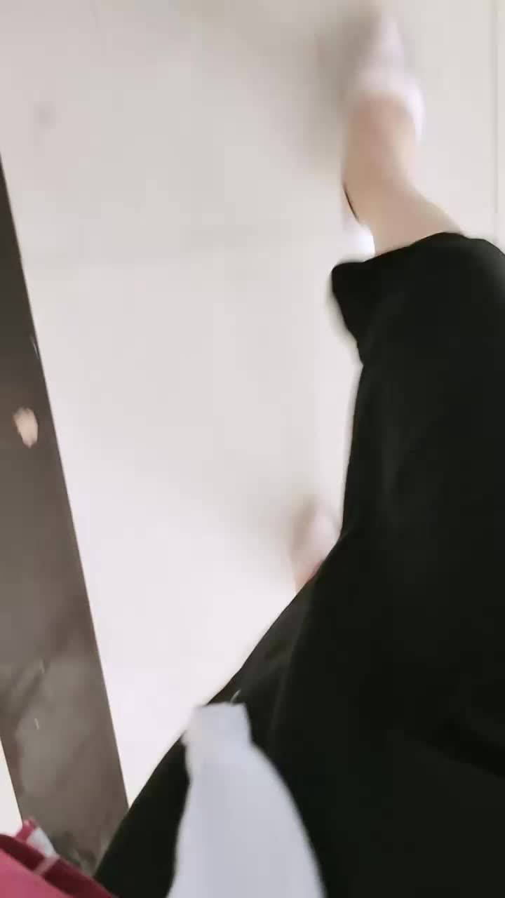 1 (9)