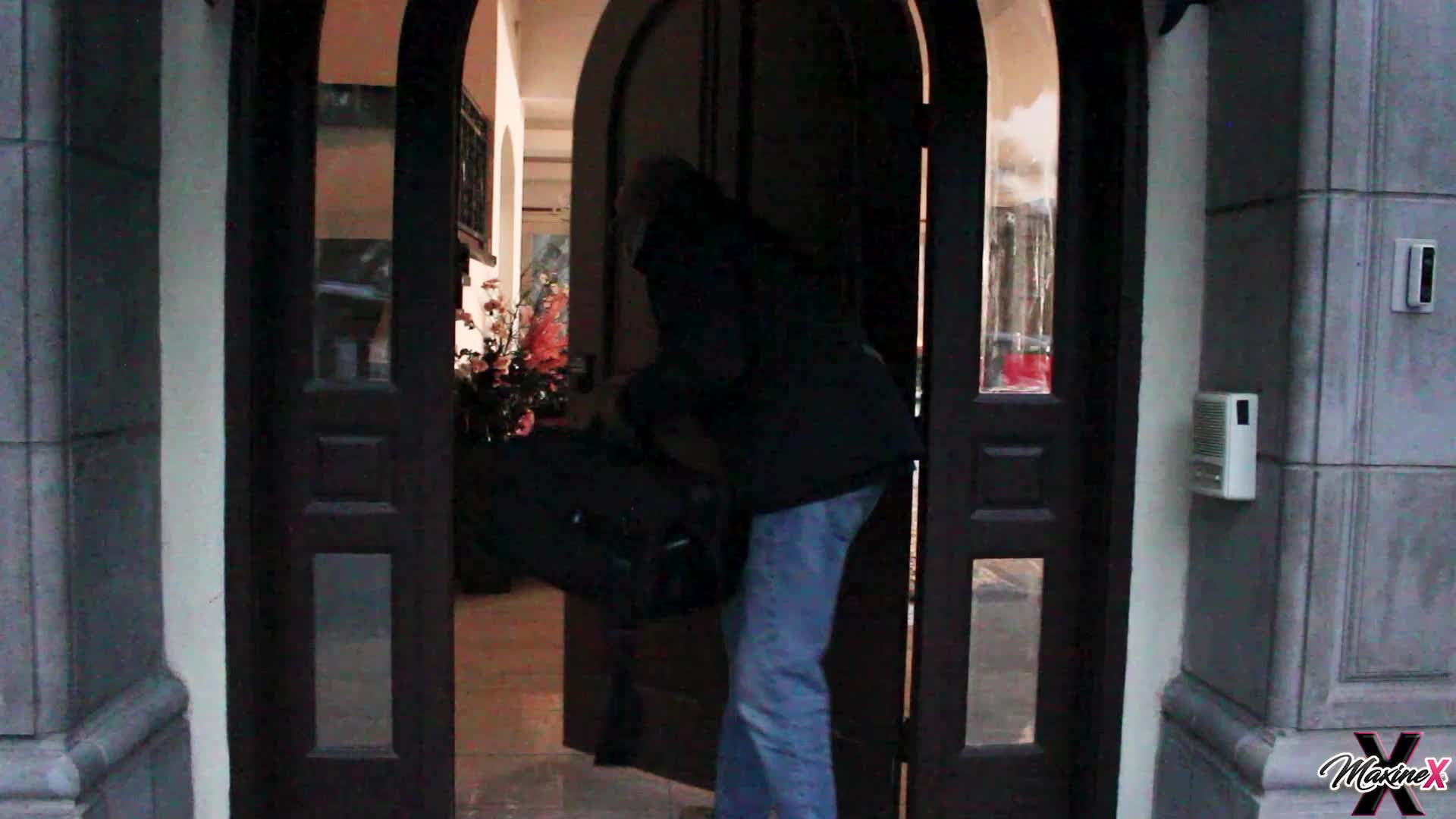 2048.cc -maxinex.24.02.10.wonder.slut.gets.her.man.and.bbc