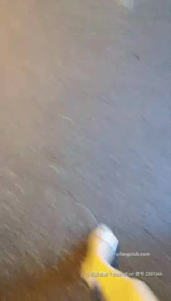 1 (44)