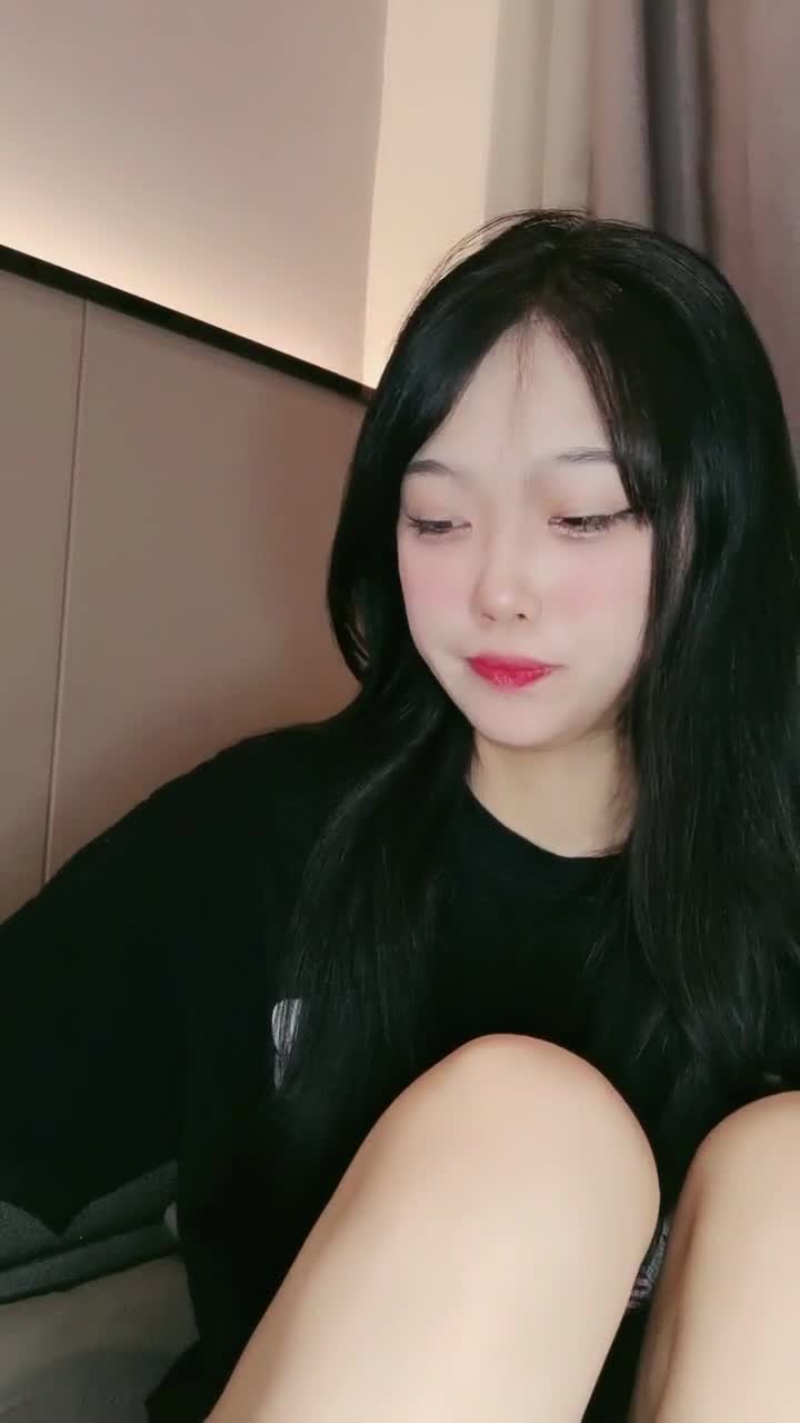 1 (9)