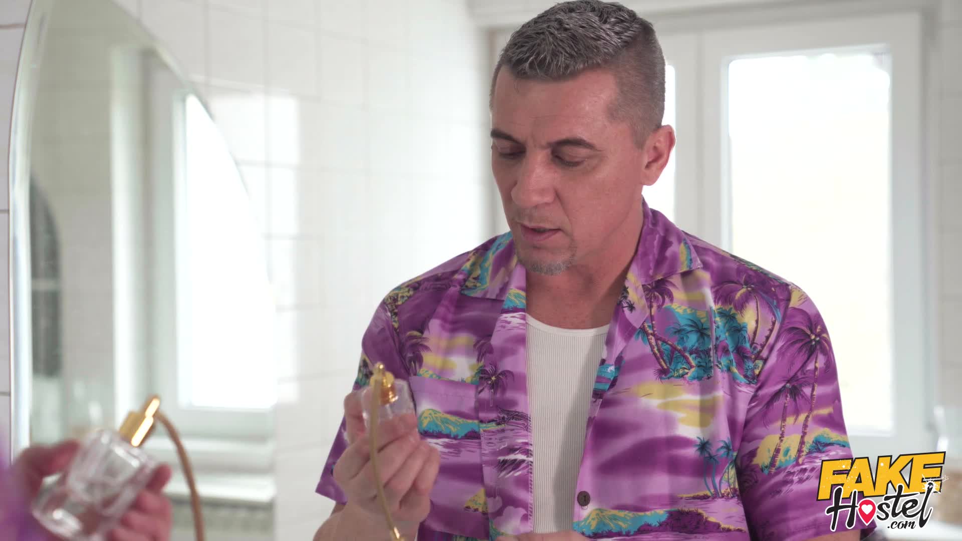 fakehostel.23.09.03.sofia.lee.and.avery.jane