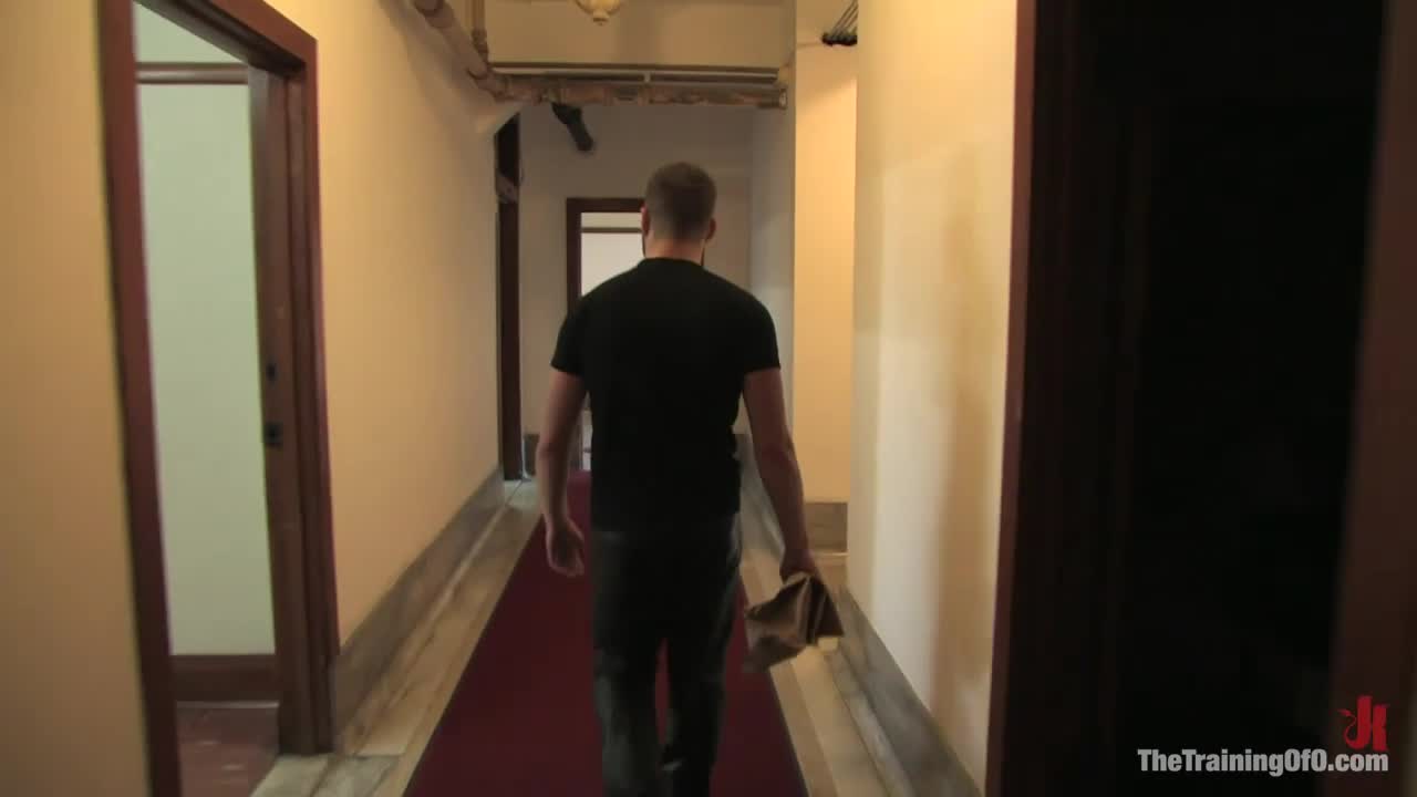 09.07.03.6343.Cherry.Torn