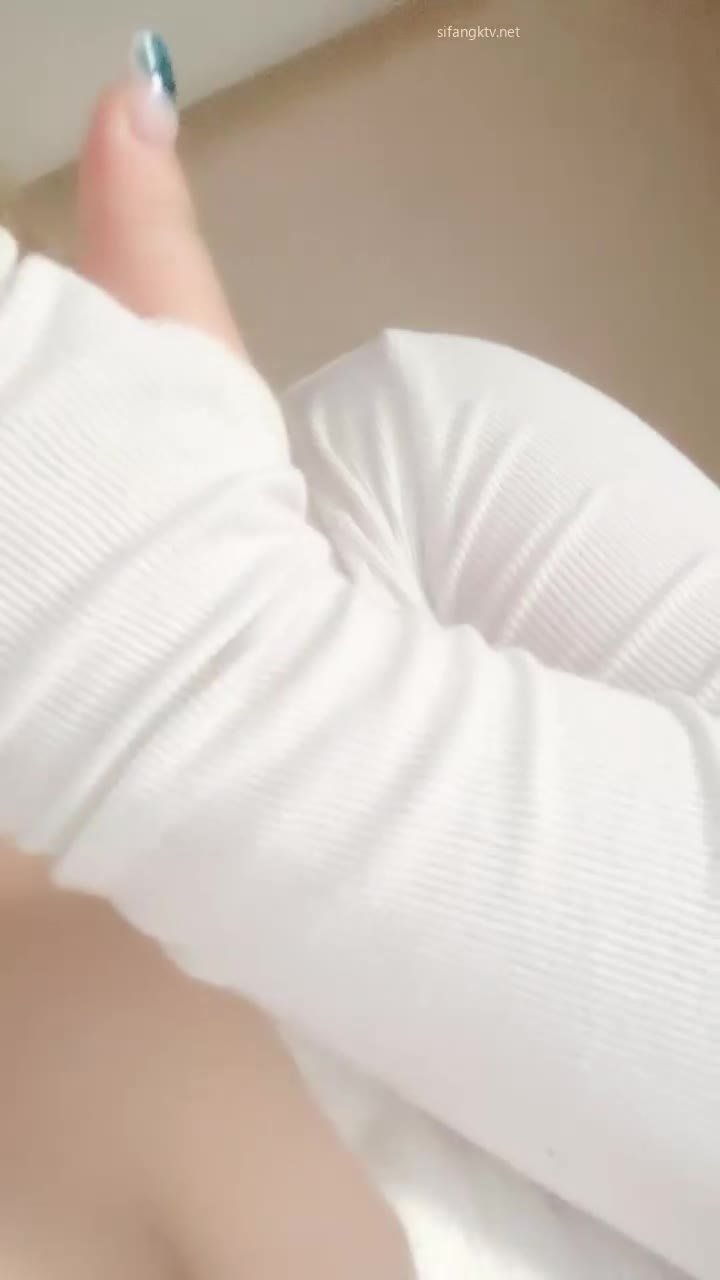 1 (3)