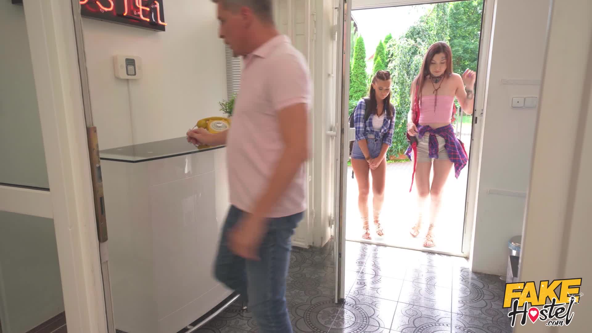 fakehostel.21.03.21.mina.moreno.and.tabitha.poison