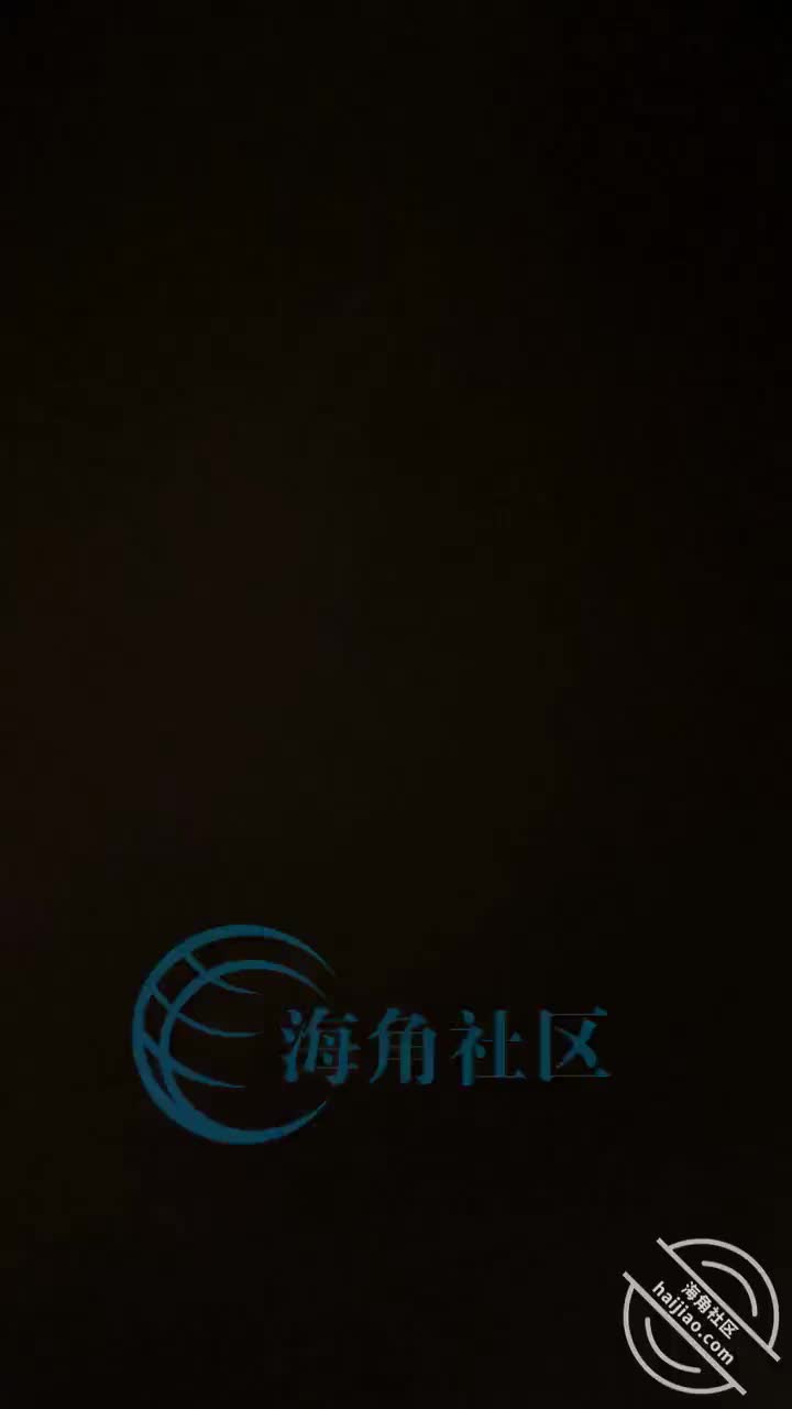 喝了两杯二窝头，终于把刚刚成年的侄女给强奸了[表妹的第一次给了我]